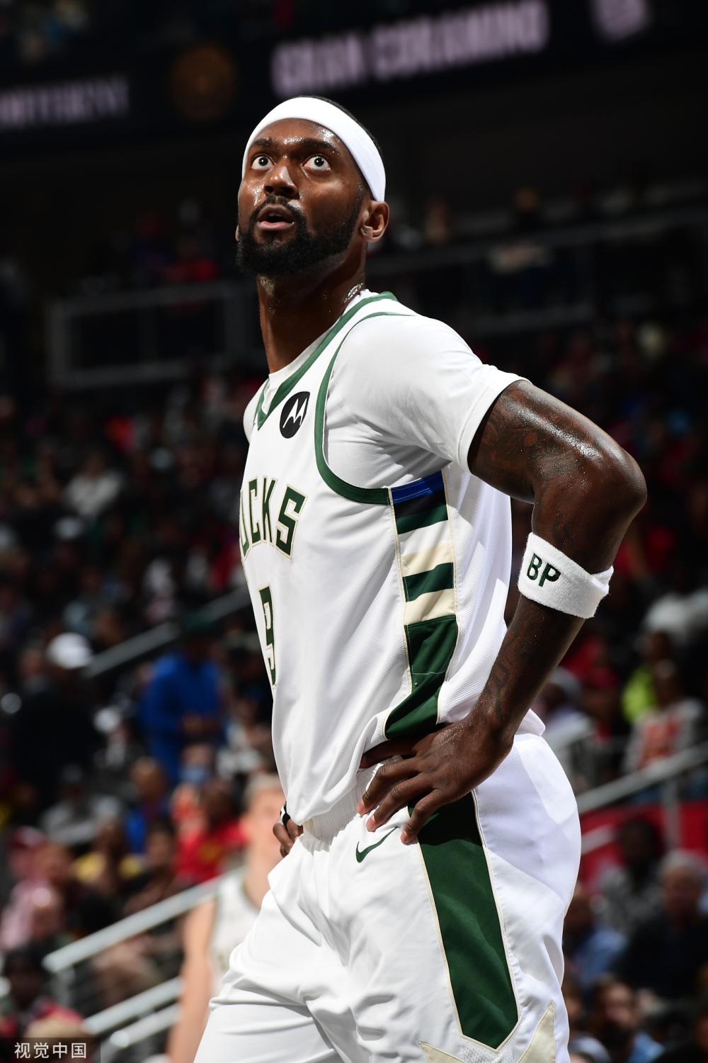 这位足球场 这位足球场