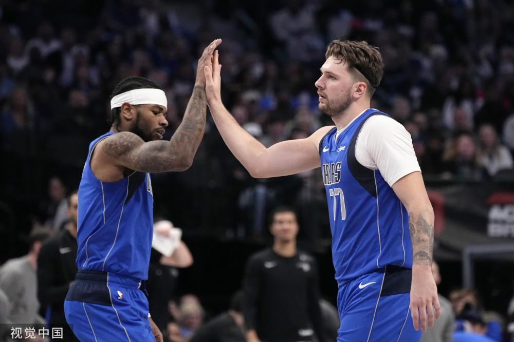 她们在比赛 她们在比赛