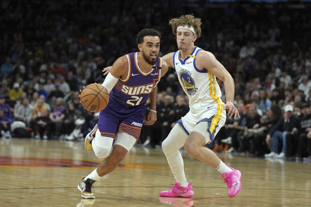 施以停赛 施以停赛